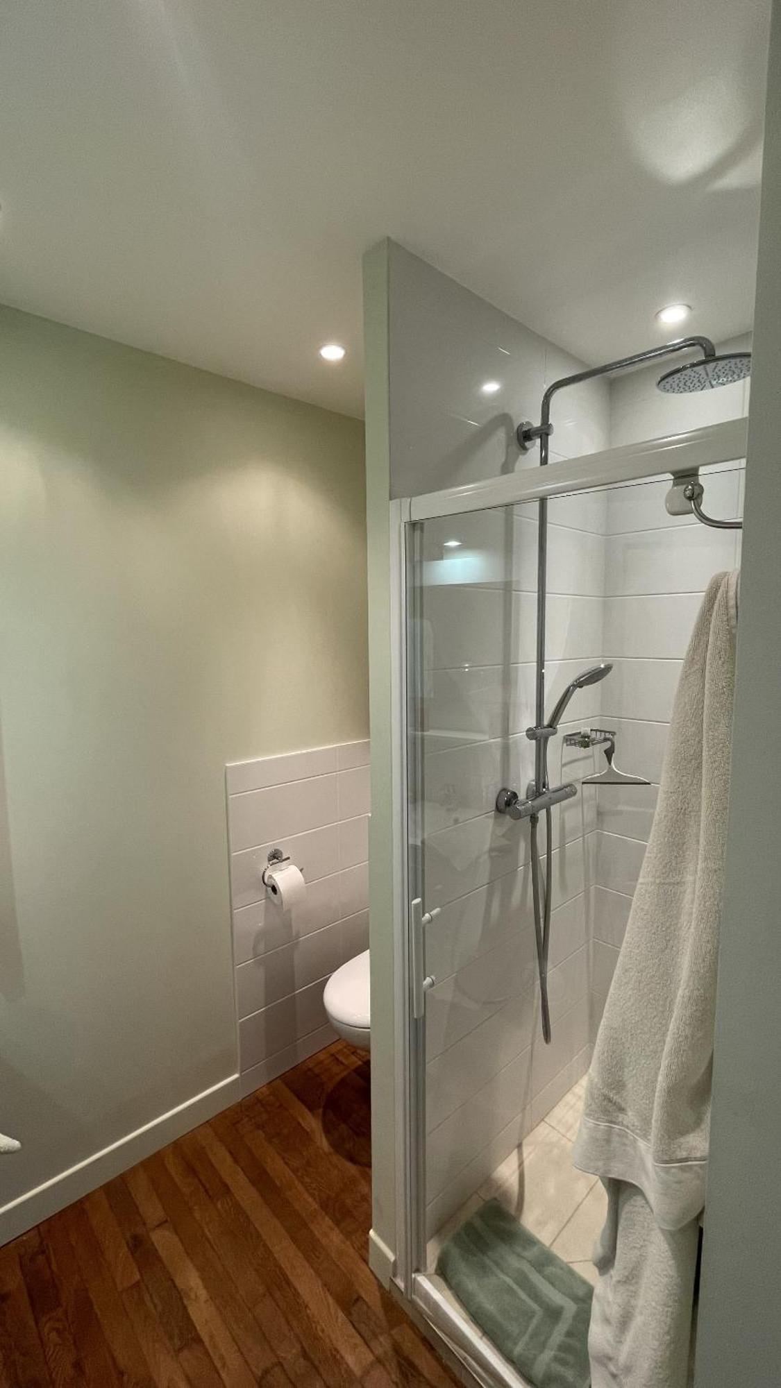 Chambres D'Hotes Du Bas Manoir Bretteville-sur-Odon Habitación foto