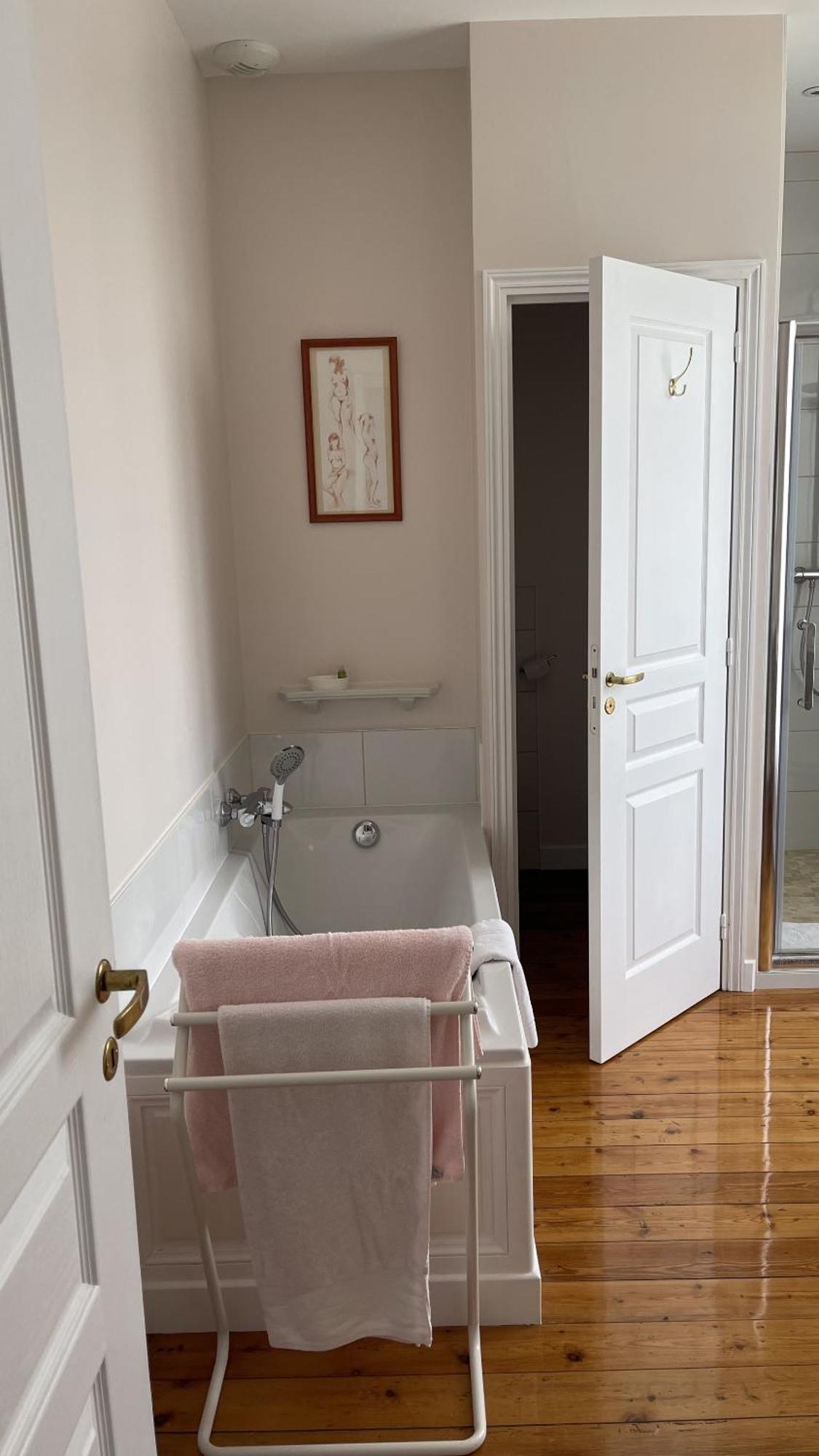 Chambres D'Hotes Du Bas Manoir Bretteville-sur-Odon Habitación foto